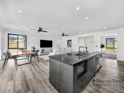 50-52 Pathfinder Road, Woodhill