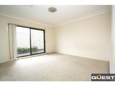 18 / 6-8 Woodburn Street, Redfern