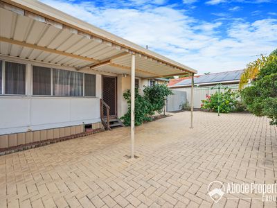 61 Reynolds Road, Mount Pleasant