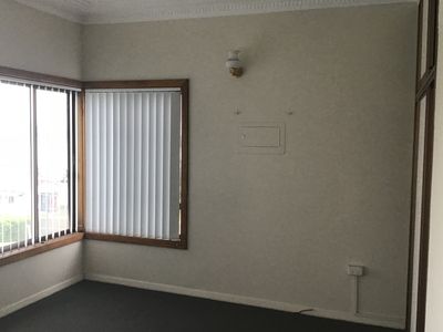 266 Northcliffe Drive, Lake Heights