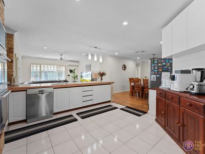 43 Explorer Drive, Thornlie