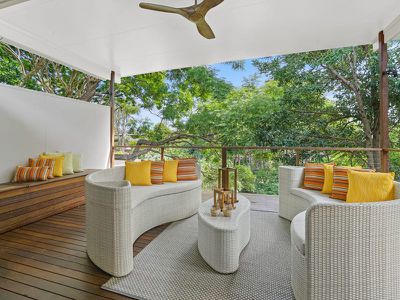 14 HILLVIEW PARADE, Ashmore
