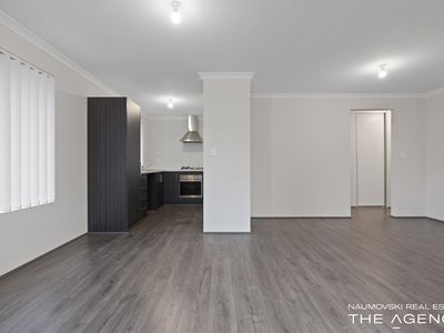 1 / 9 Offham Way, Westminster