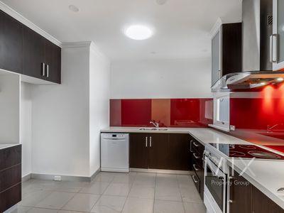 2 / 563 Sandy Bay Road, Sandy Bay