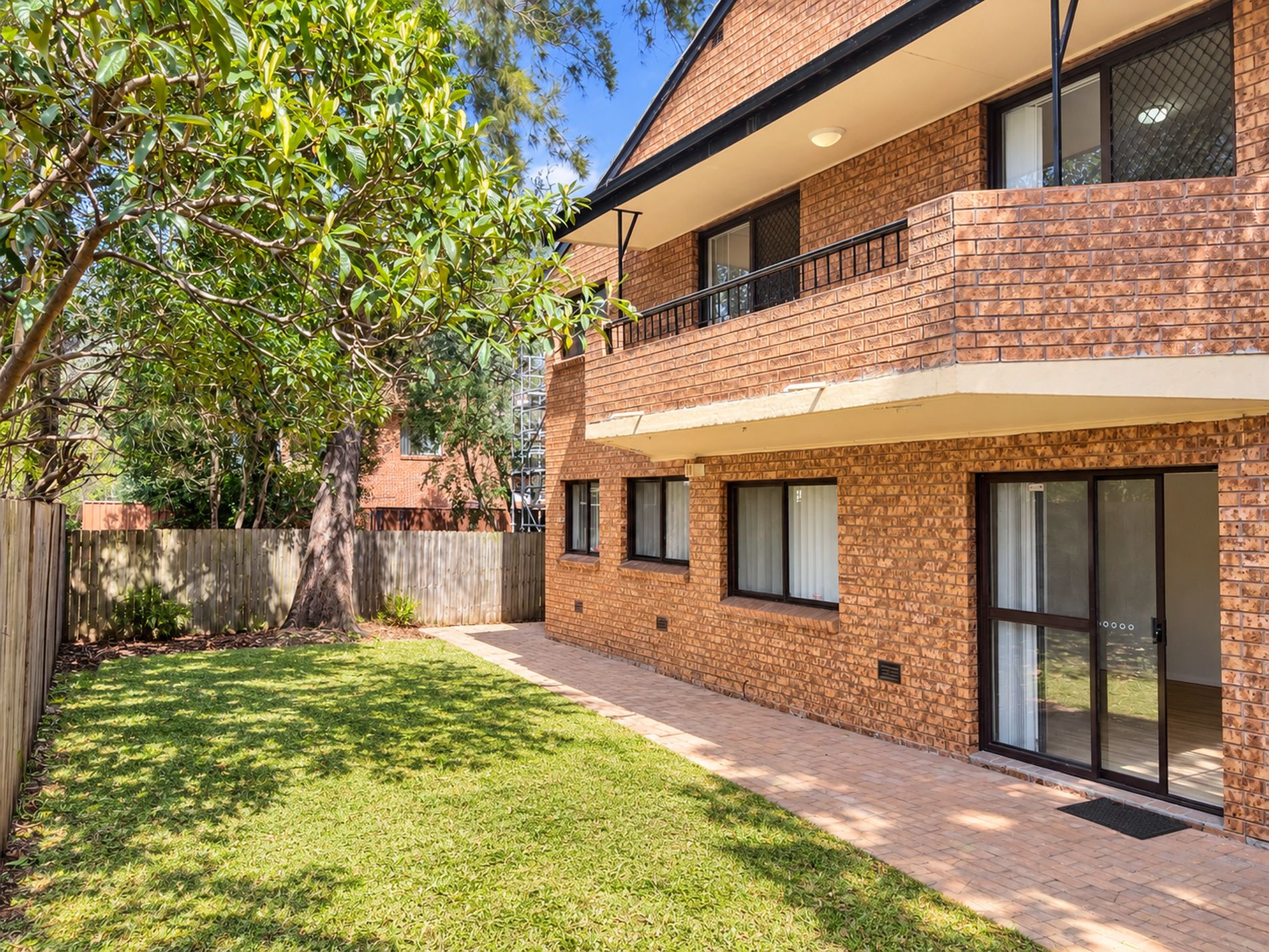 9 / 211 Hawkesbury Road, Westmead
