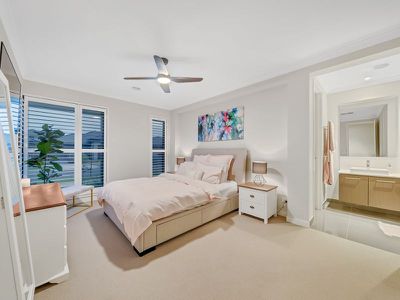 8 Kamala Road, Clyde North