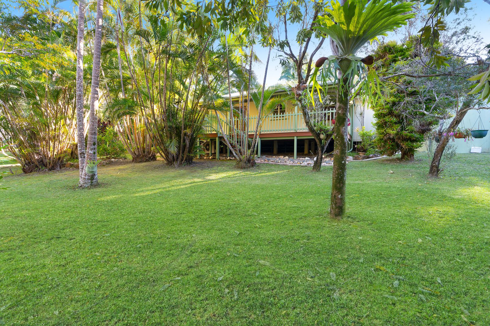 Photo 3 of 15, 17 Coveys Road, Tinbeerwah