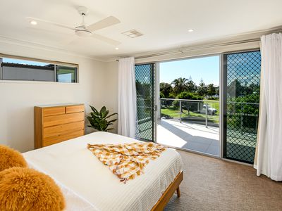 38 TARAWA STREET, Parrearra