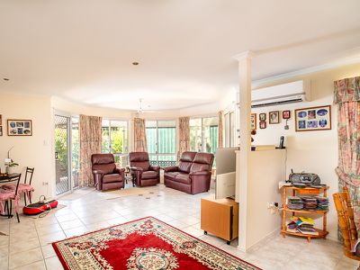 9 Lester Crescent, Torquay