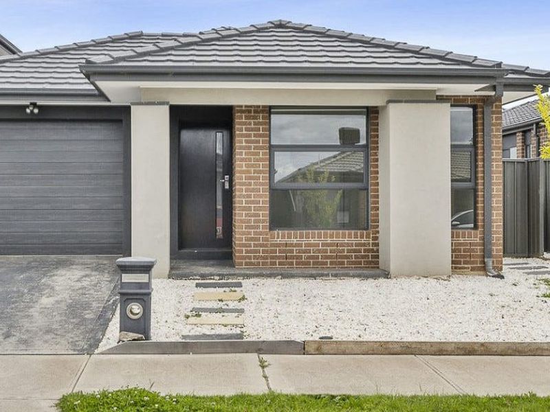 9 Bronze Street, Tarneit