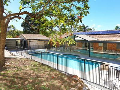 2 White City Drive, Oxenford