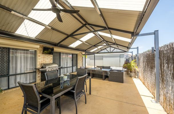 1 Kookynie Loop , Baldivis