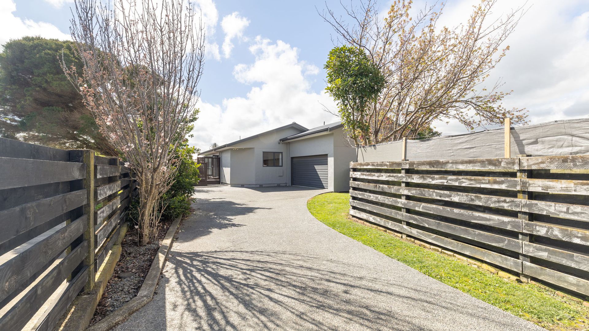 Space, privacy and seriously good garaging