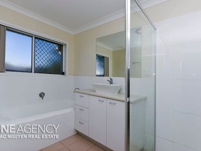 7 Hanley Pl, Doolandella