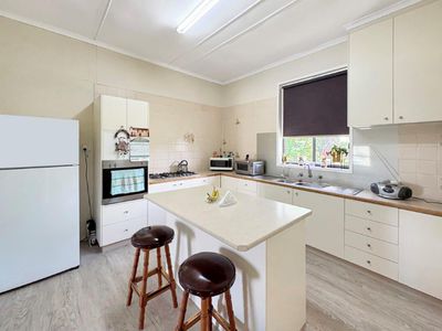 2-4 Breeza Street, Carroll