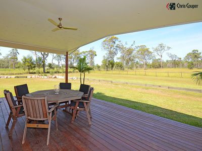 12 OAKES DRIVE, Burrum Heads