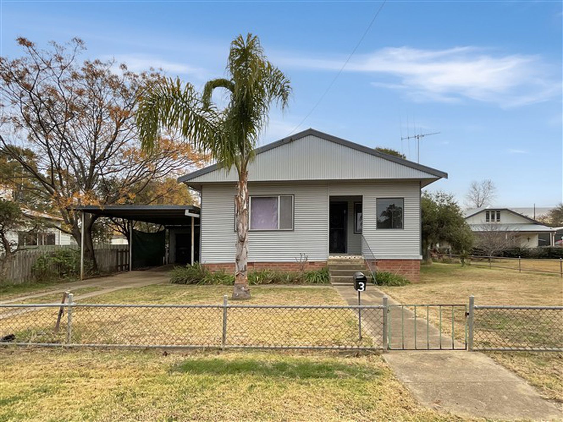 3 Renfree Street, Forbes