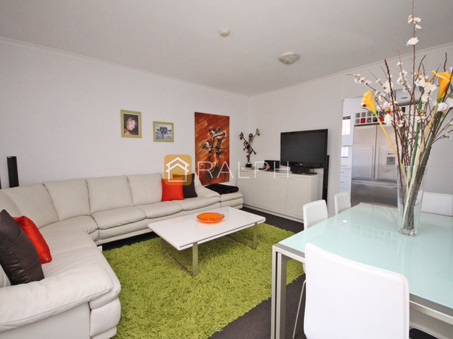 2 / 18 Chiswick Street, Greenacre