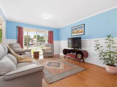 2 Oakbank Place, Somerville