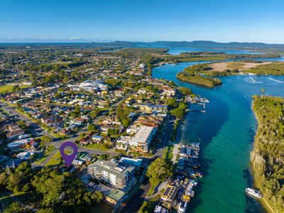 1 Short Street, Forster