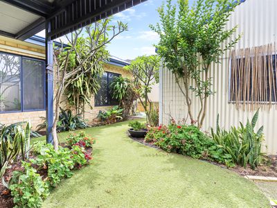 16 Rivette Road , Baldivis