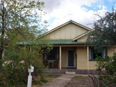22 Bridge Street, Forbes