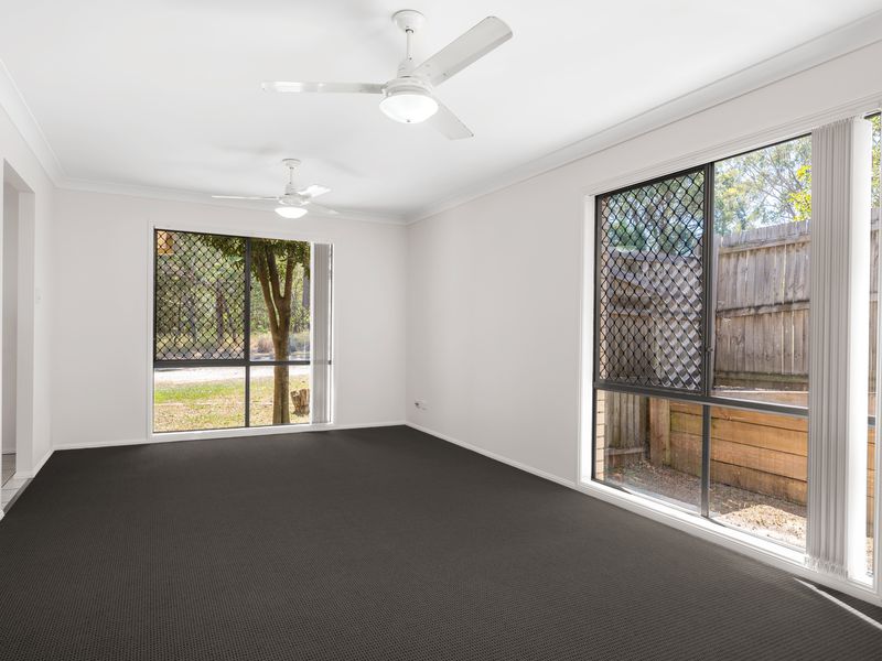 8 Mount Barney Crescent, Algester