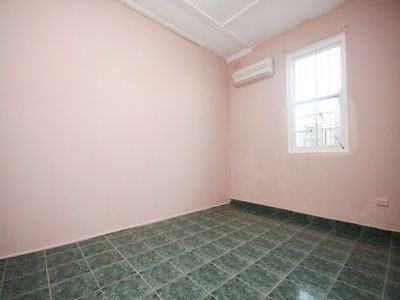 1 / 886 Canterbury Road, Lakemba