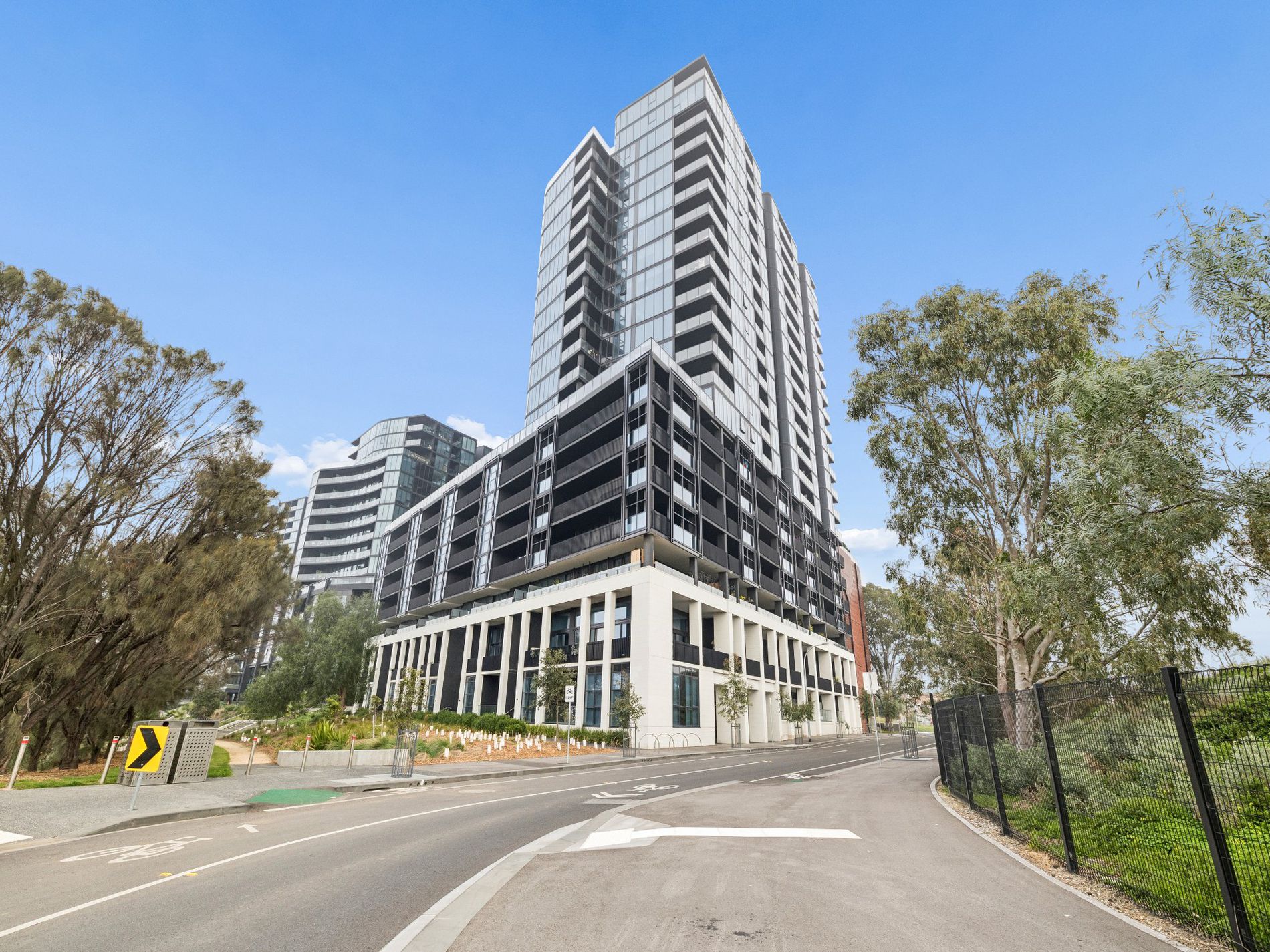 1501 / 8 Joseph Road, Footscray