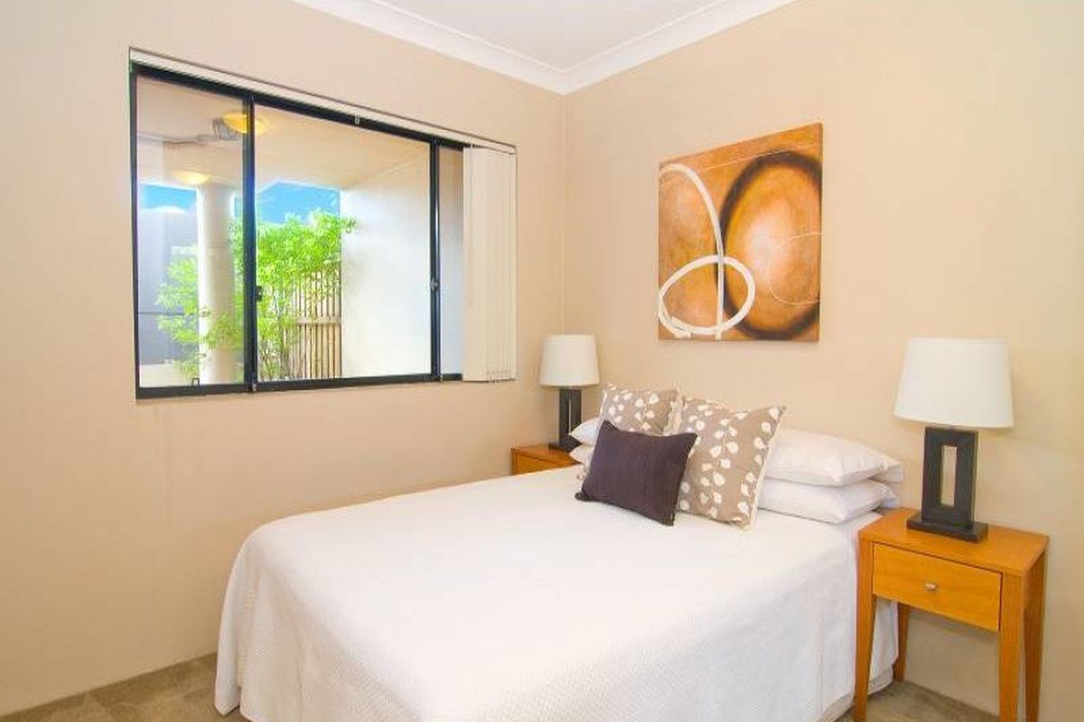 26 / 19-27 Eastbourne Road, Homebush West