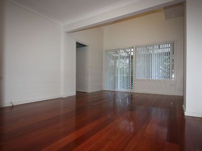 105 Kent Road, North Ryde