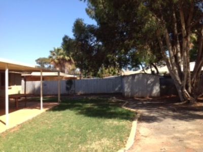 4 Morley Way, South Kalgoorlie