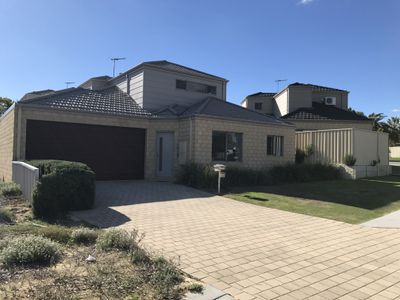 23 Derrington Crescent, Balga