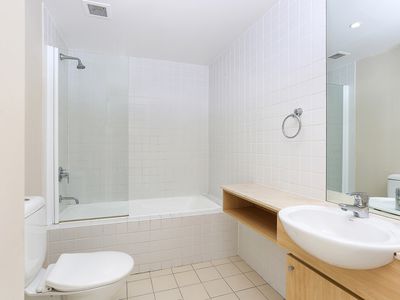 120 / 27 Bennelong Parkway, Wentworth Point