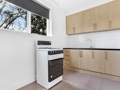 2 / 9-11 Walker Street, Northcote