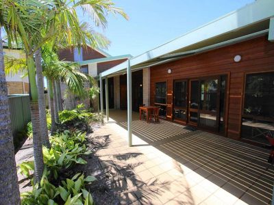 82 Port Stephens Street, Tea Gardens