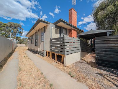 77 Pay Street, Kerang
