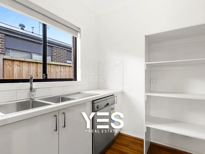 29 Hourigan Way, Werribee