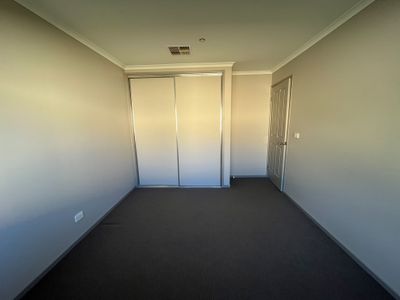 28 BIRDIE STREET, Wodonga