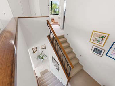 16 Bella Vista Drive, Lake Wyangan