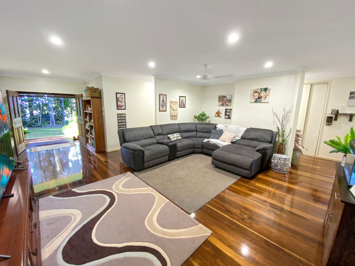 31 Mountain View Drive, Atherton