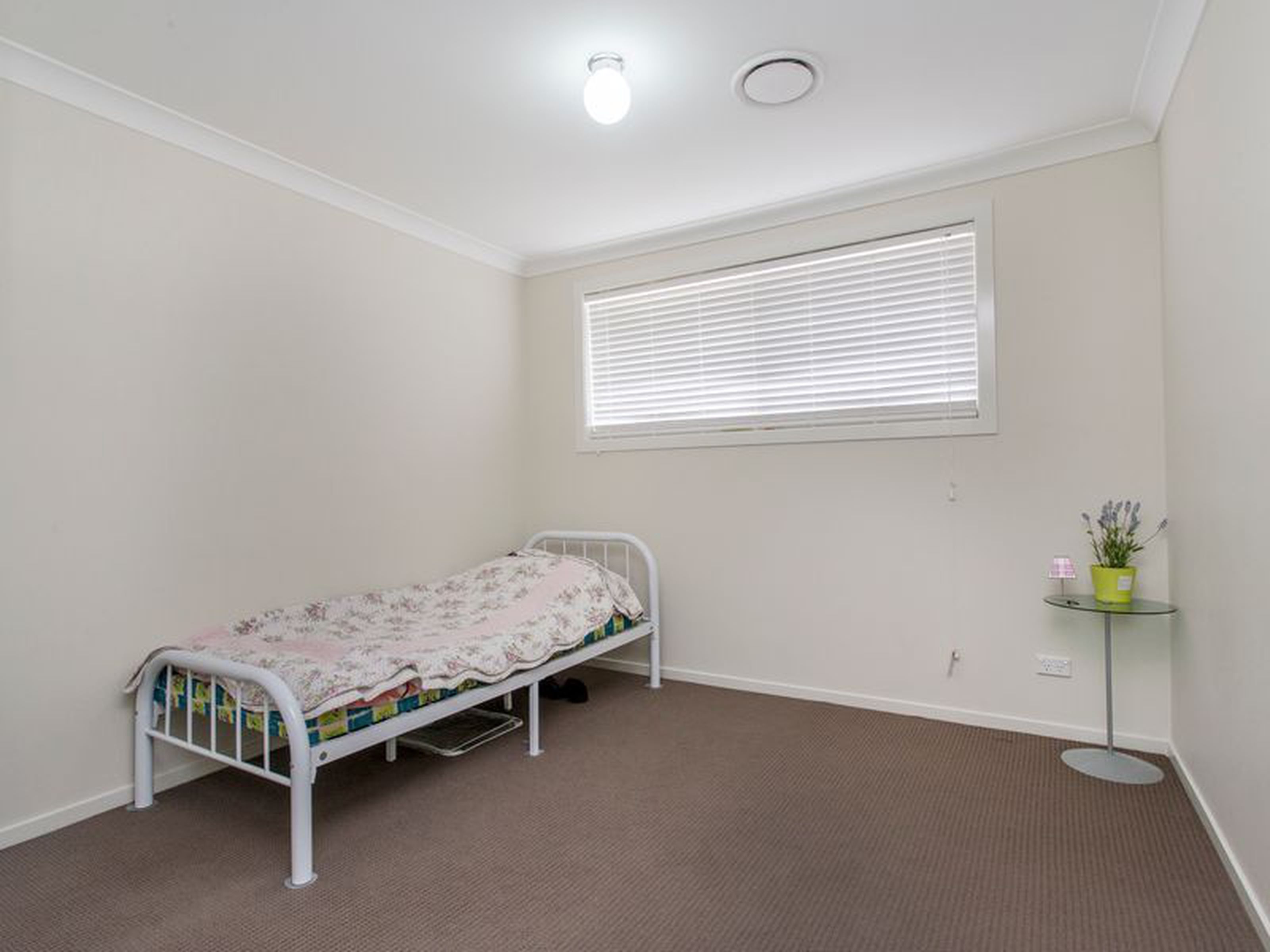 11 Yerrang Avenue, GLENMORE PARK