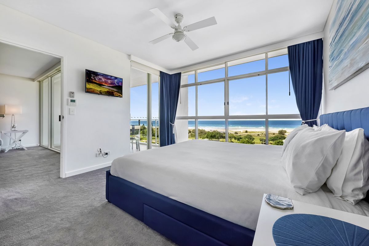 408 / 2 Creek Street, Coolangatta