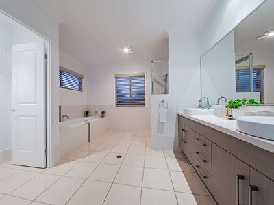 17 Nursery Place, Wakerley