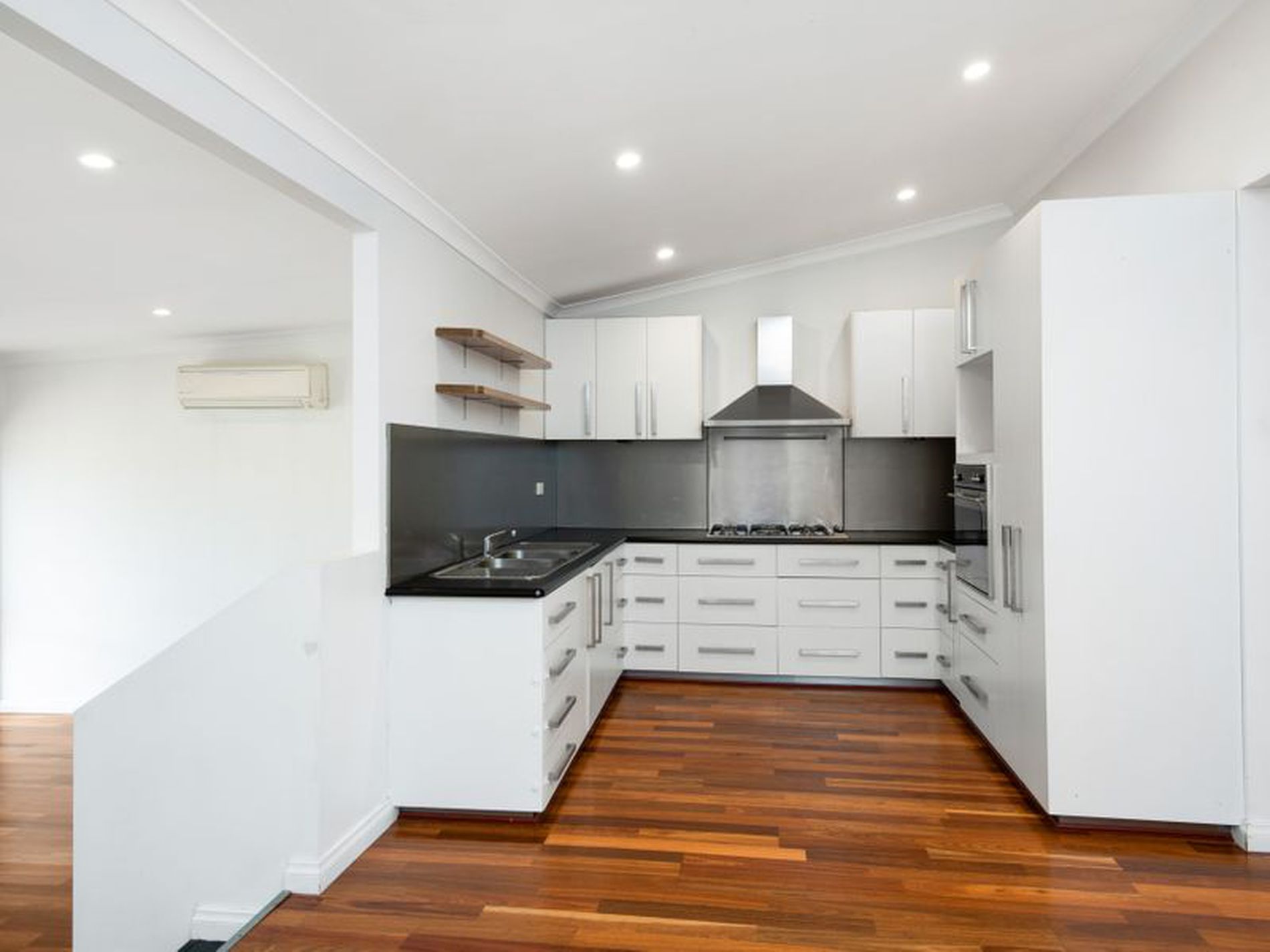 107A Lewis Street, Lamington