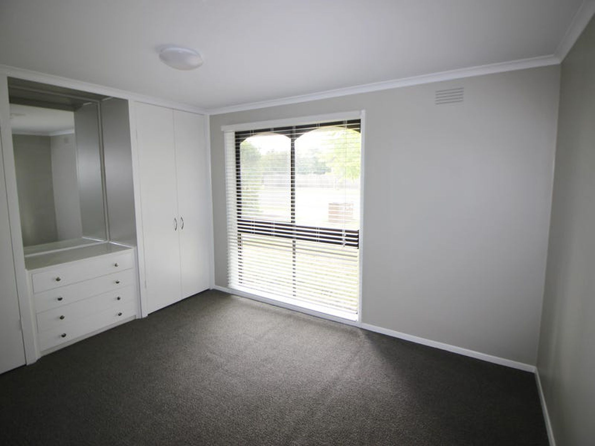 1 / 352 Church Street, Hamlyn Heights