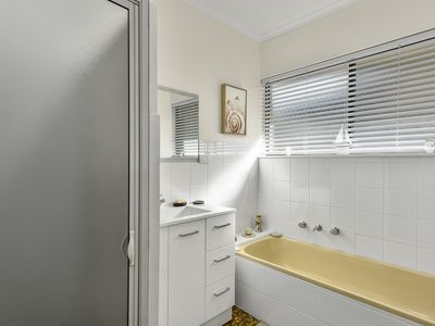 10 Hutchesson Street, Millicent