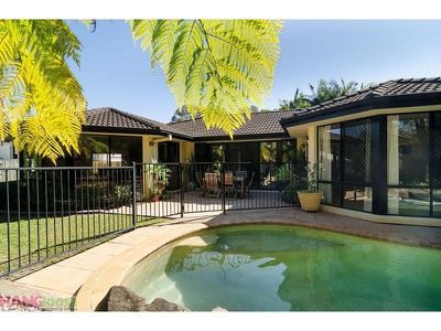 10 McKenna Court, Noosaville