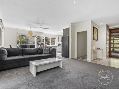 68 Myla Road, Landsborough