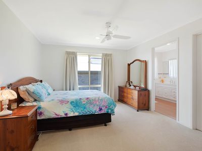 2 John Close, Merimbula